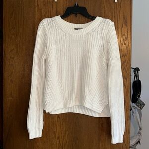 H&M white crop sweater